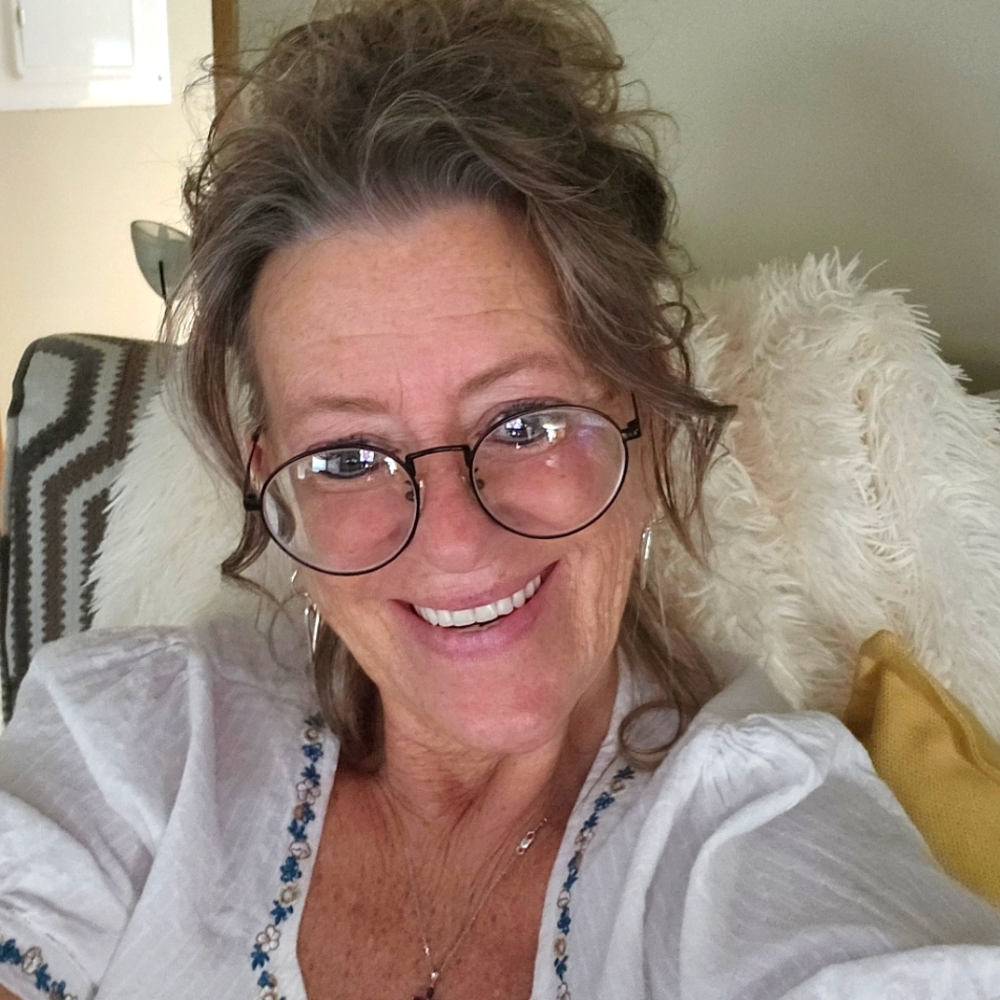 Meet your Posher, Sonya